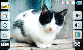 Samsung MV800: pro každý úhel i autoportréty