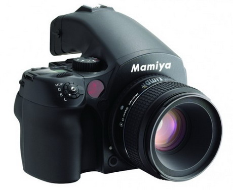 Mamiya uvedla zrcadlovku DM40