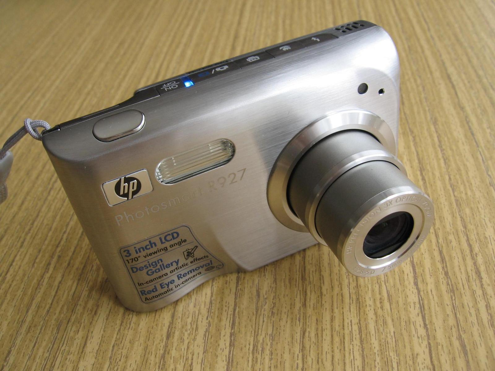 HP Photosmart R927: Vyvážené stříbro