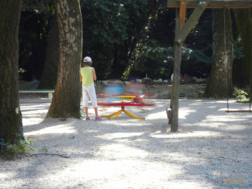 Samsung NV24HD: pojme téměř vše