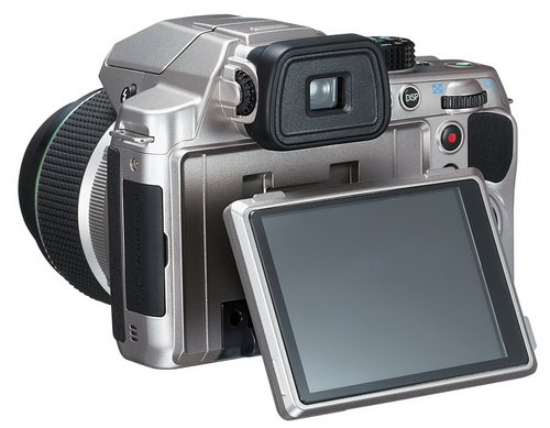 26× ultrazoom Pentax X-5 s 22,3mm ohniskem