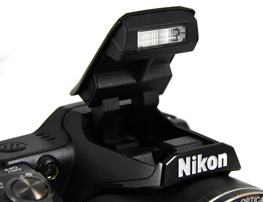 Nikon Coolpix L840: makroborec s 38x zoomem