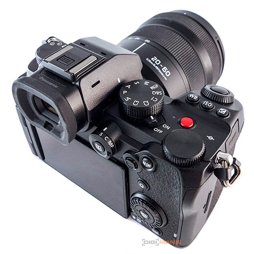 Panasonic Lumix S5: kompaktnější video-profík