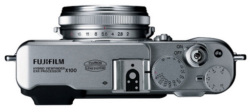 Fujifilm vyvíjí superkompakt X100