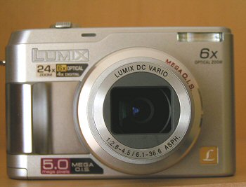 Lumix LZ2: stabilizovaná miniatura