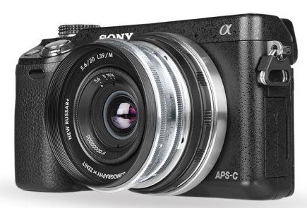 Lomography uvádí objektiv Russar+