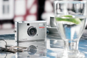 Nový Minox už nevypadá jako UFO