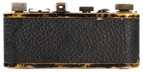 Leica 0-Series samotného Oskara Barnacka jde do dražby, čekají se až 3 mil. EUR