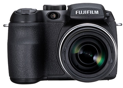 Fujifilm uvedl inovovaný 12× ultrazoom FinePix S1500