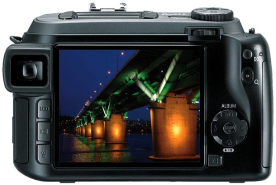 Samsung Pro815: Opravdu dlouhé sklo