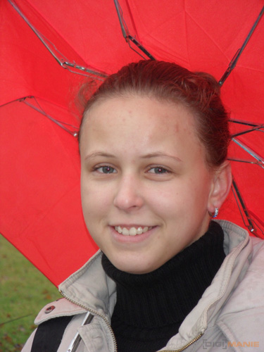 Samsung ST1000: nabitý technologiemi