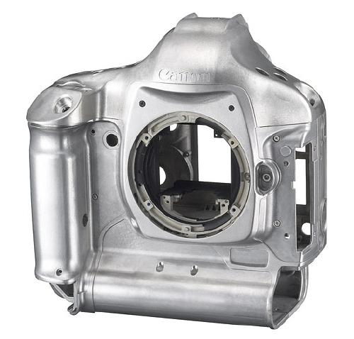 Canon EOS 1Ds Mark III vs. Nikon D3: souboj mohykánů