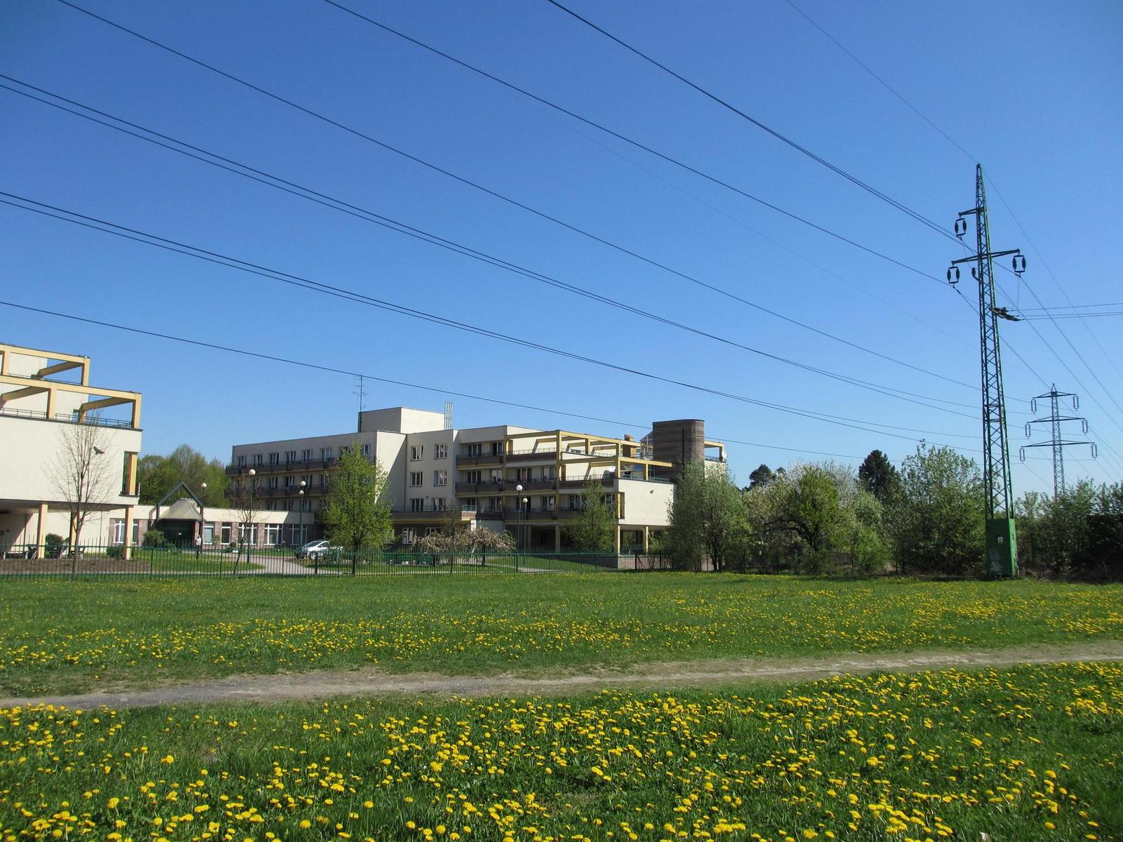 Canon IXUS 230 HS: nebeský univerzál