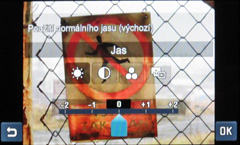 Samsung ST1000: nabitý technologiemi