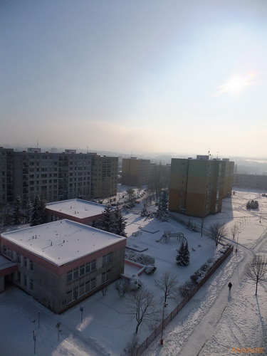 Fujifilm FinePix F300EXR: klame tělem