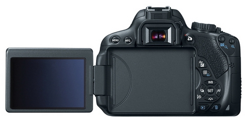 Dotyková zrcadlovka Canon EOS 650D