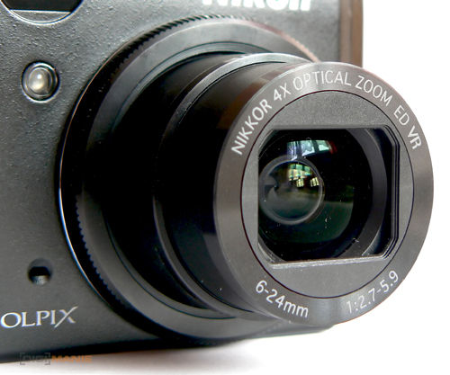 Nikon Coolpix P6000: ostře proti všem