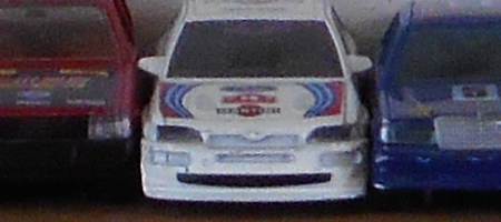 Kompakt nebo smartphone? Co za 4500 Kč fotí lépe?