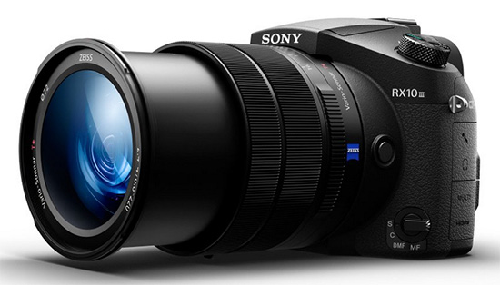 Sony Cyber-shot RX10 III přináší 25× zoom a světelnost od F2,4