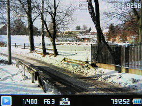 Samsung NX1000: sněhobílý bezdrát