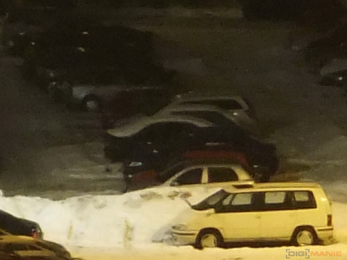 Fujifilm FinePix F300EXR: klame tělem