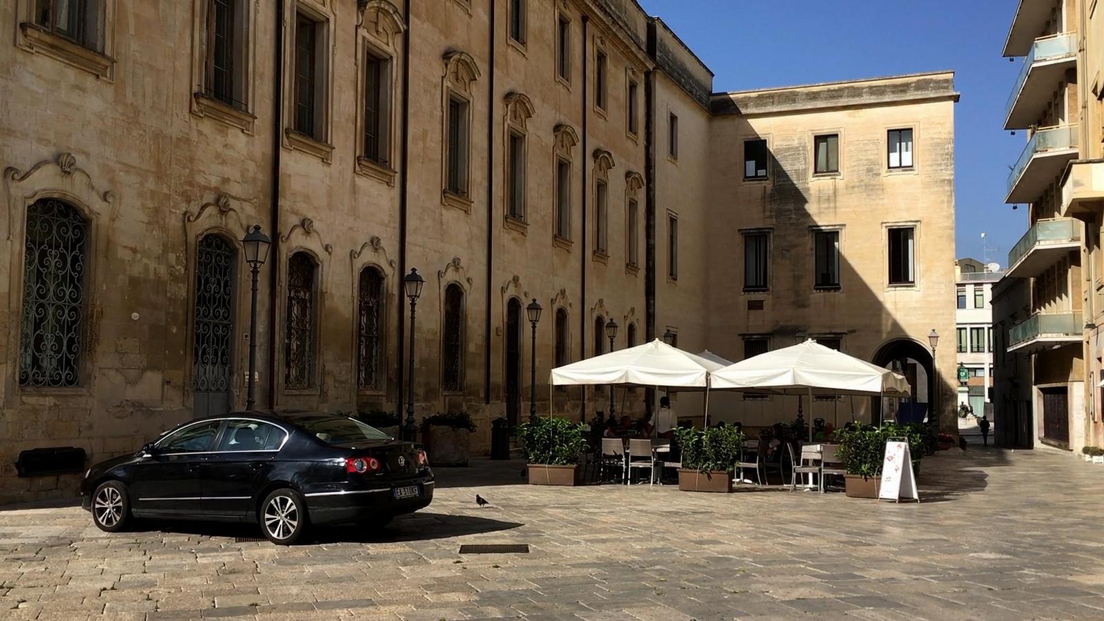 Apple iPhone SE: kompaktní silák