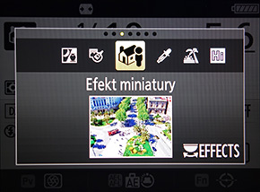 Nikon D7200: přesvědčivé zrcadlo