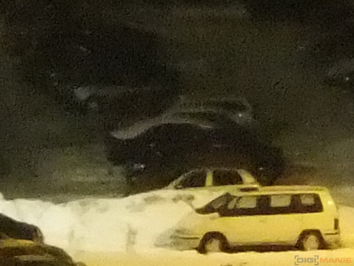 Fujifilm FinePix F300EXR: klame tělem