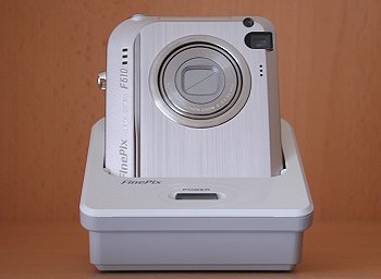 Kompakt se šesti miliony "ve stoje"