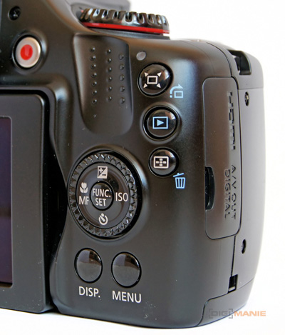 Canon PowerShot SX30 IS: sebevědomý rekordman