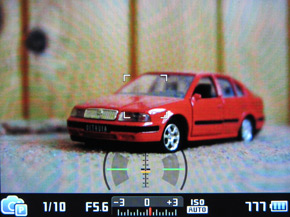 Samsung NX1000: sněhobílý bezdrát