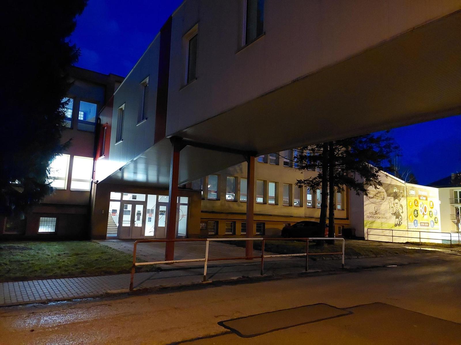 Samsung Galaxy A52s 5G: populární univerzál