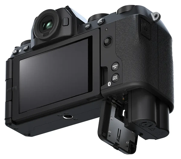 Fujifilm X-S20 umí 6K video, má i vyšší výdrž na baterii