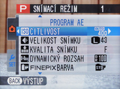 Fujifilm FinePix HS10: ultrazoom roku?