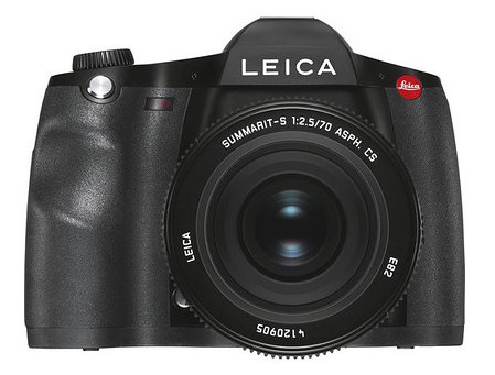 Středoformátová Leica S3 se 64 MPx se konečně dostává na trh