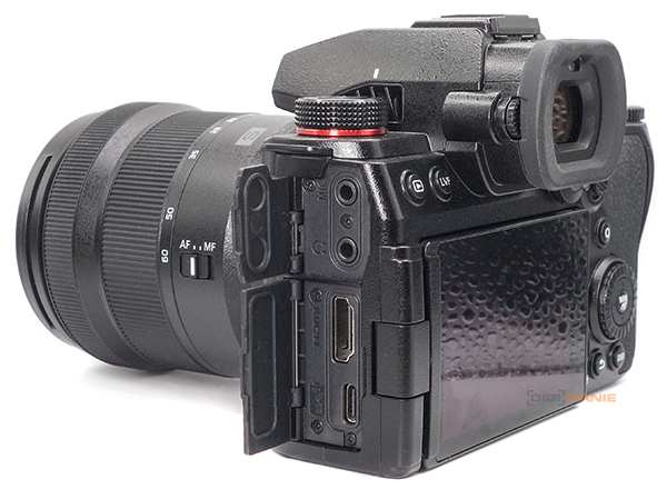 Panasonic Lumix S5 II: nová fáze