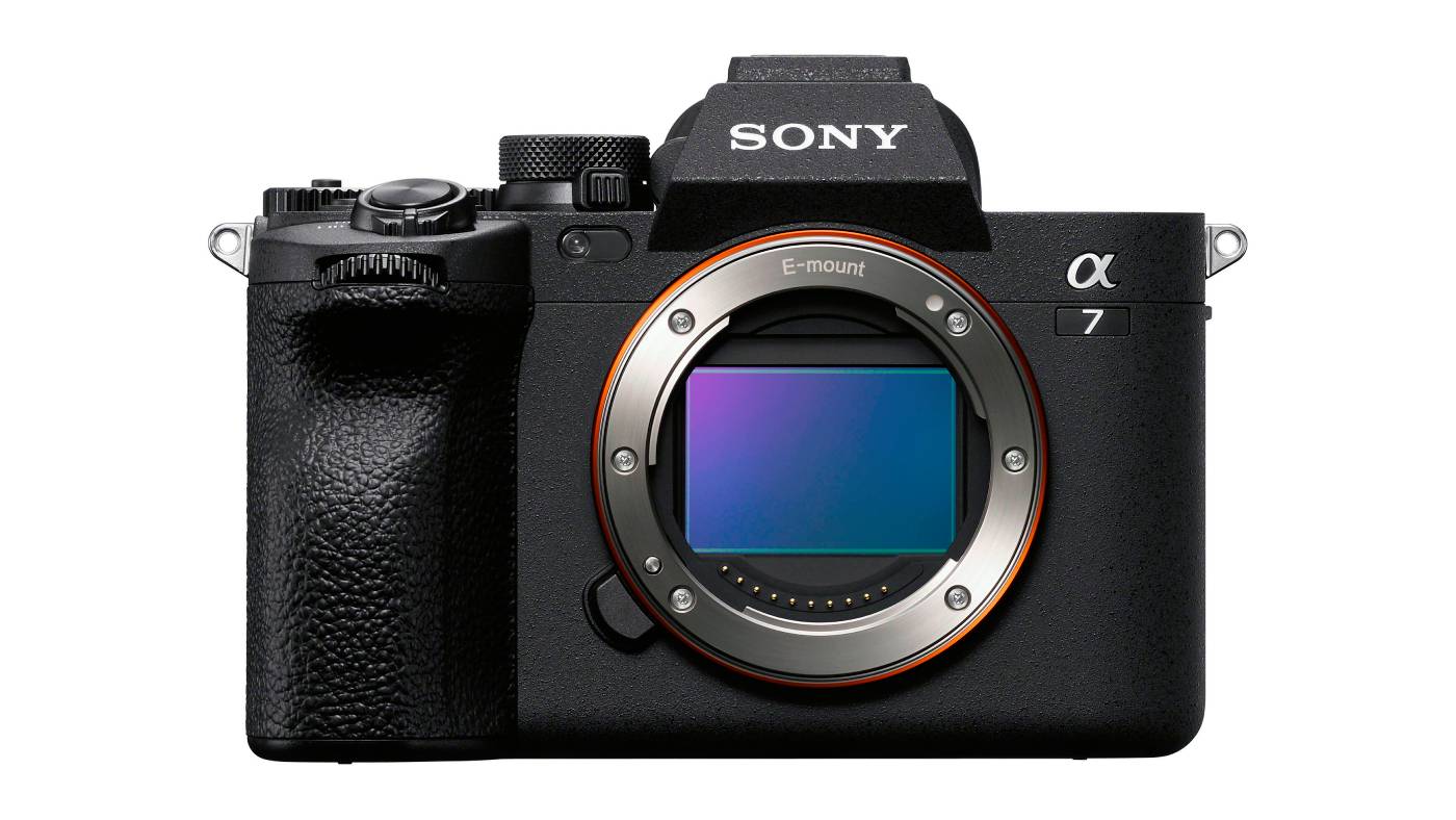 Sony vydalo teaser na 2.12. Očekáváme Sony A7 V, co o něm ale víme?