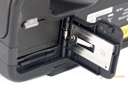 Panasonic Lumix FZ48 a FZ150: legenda pokračuje