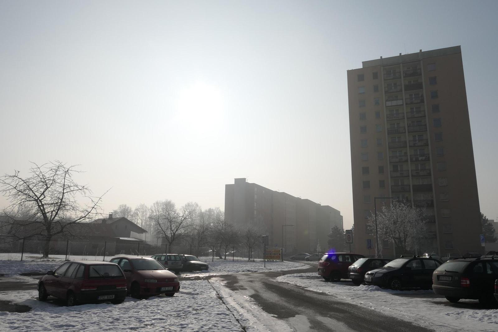 Panasonic Lumix LX15: noční borec