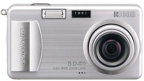 Ricoh Caplio R2: Rezervovaný elegán