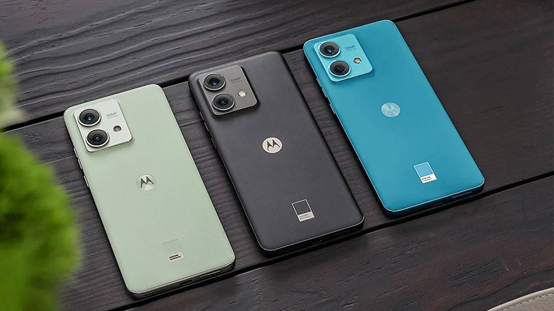 Vodotěsný telefon Motorola Edge 40 Neo dostává velký 50MPx senzor a OIS