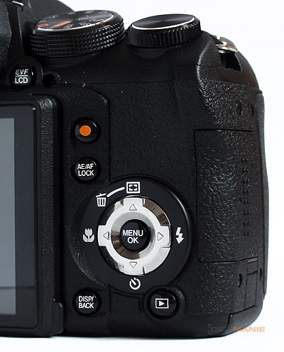 Fujifilm FinePix HS10: ultrazoom roku?