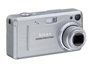 Nikon CoolPix 3700: Zakřičte si na svůj fotoaparát