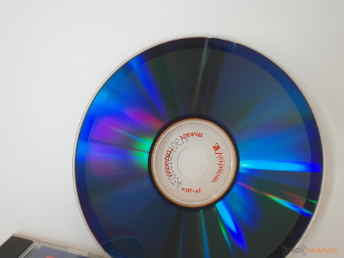 Samsung WB2000: stylová bomba