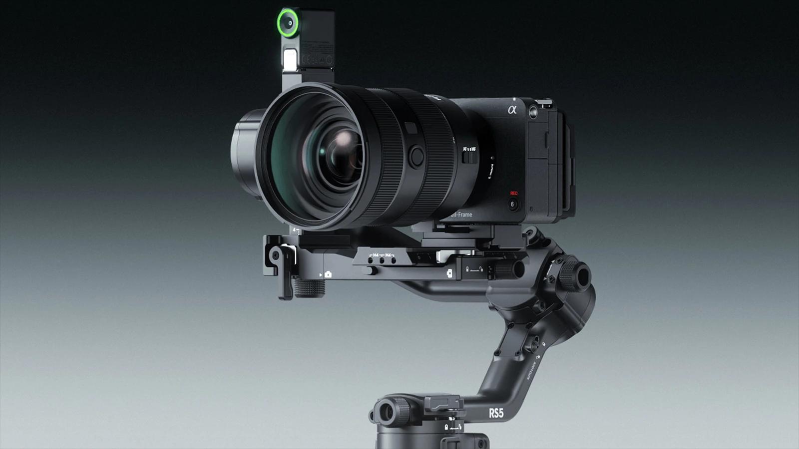 Gimbal DJI RS 5 je o 50 % silnější a vydrží 14 hodin