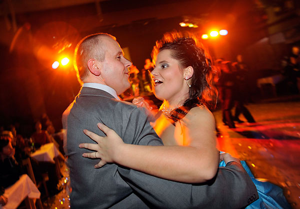 Ejhle člověk 25: Společenské události