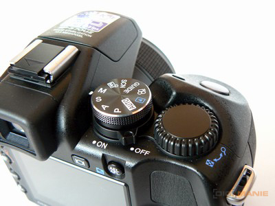 Olympus SP-570UZ: uspěje první 20× ultrazoom v testu?