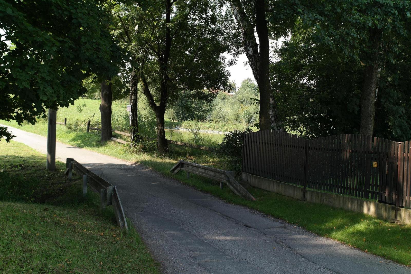 Olympus OM Zuiko 28mm f/2.8 (OM)