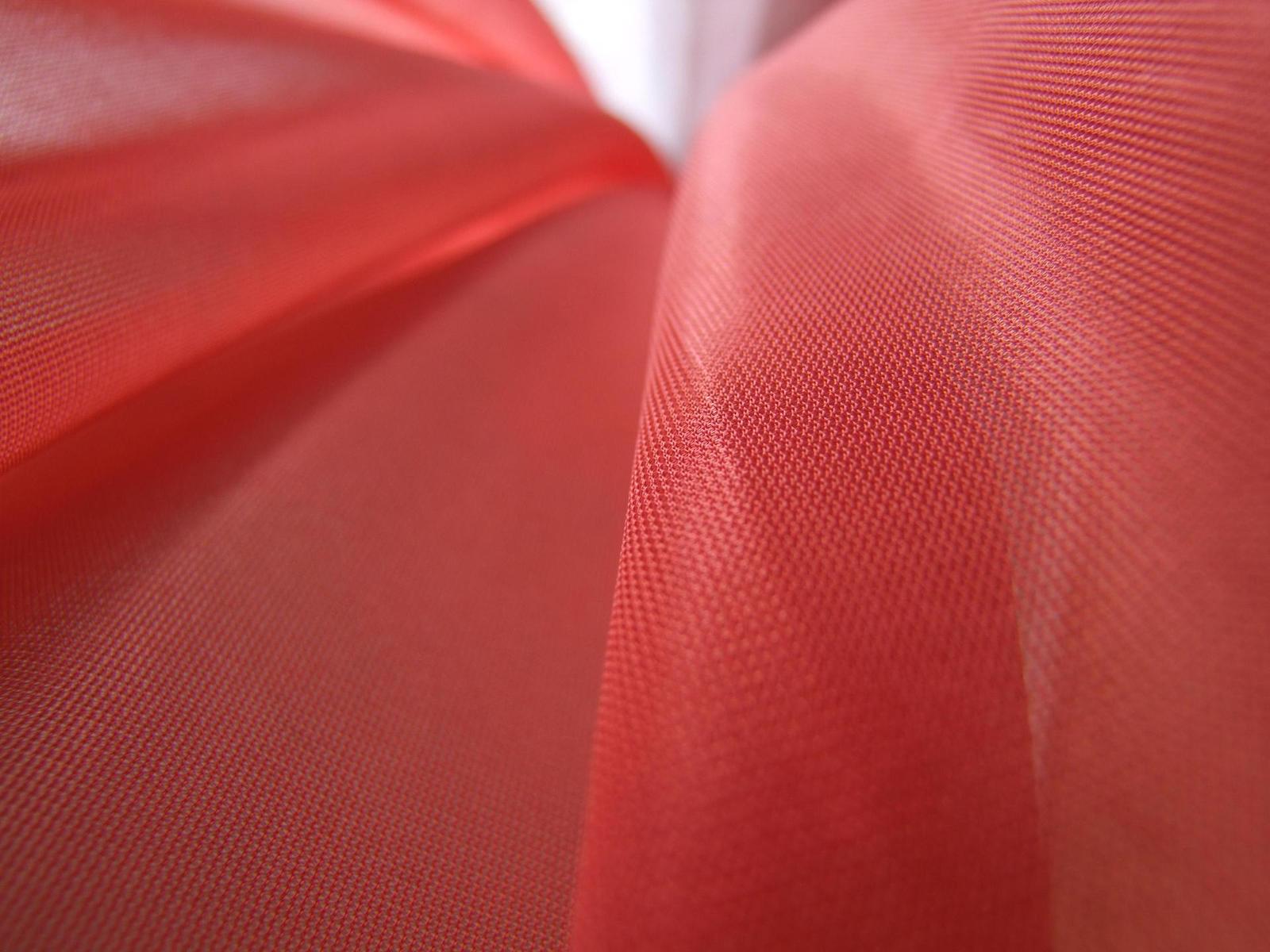 Fujifilm S100FS: jde zrcadlovkám po krku