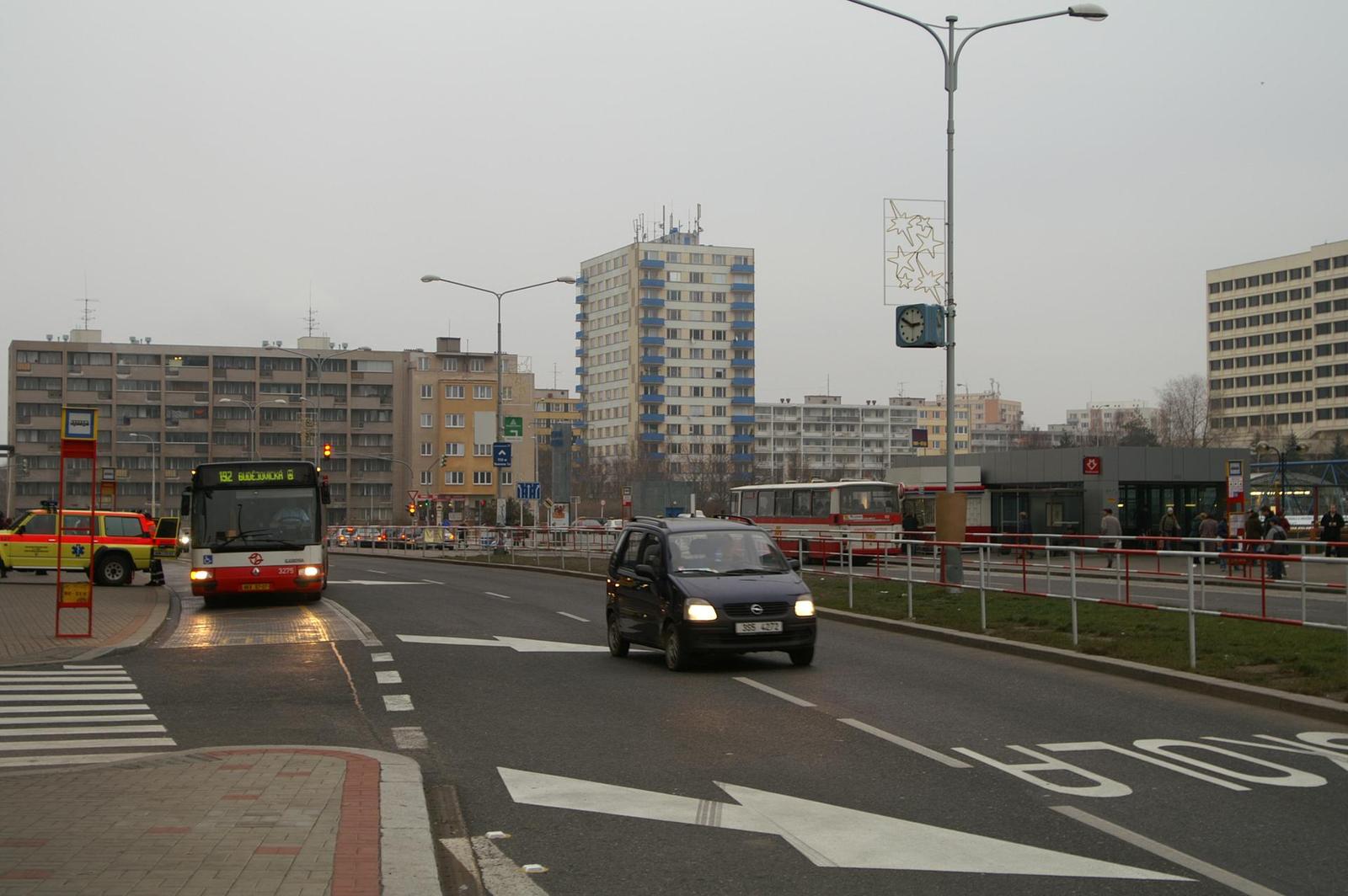 Dynax 7D: klidná síla